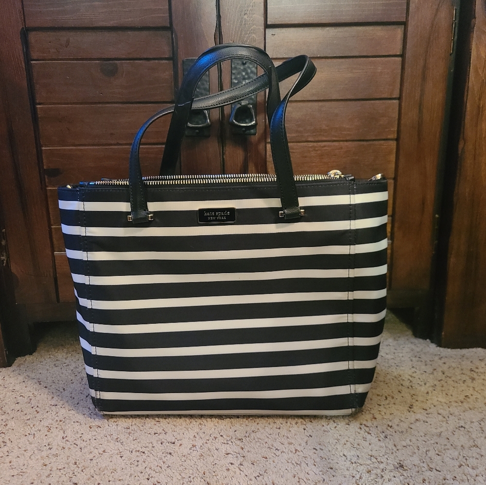 Kate SpadeDawn Sailing Stripe Medium